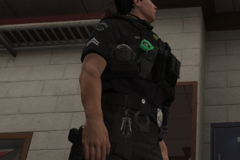 182373 vest2