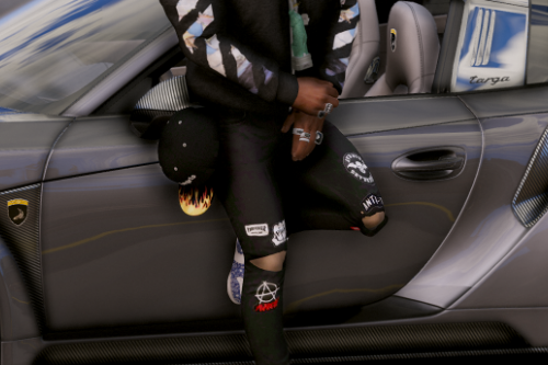 Palm Angels "Flames Cap" Strapped to jeans